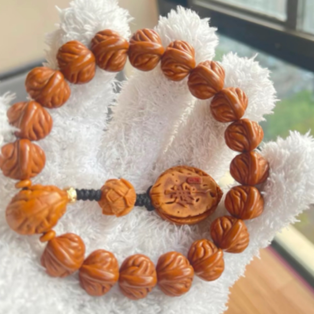 秦岭龙纹桃核手串精品文玩高密度玉脊龙手持