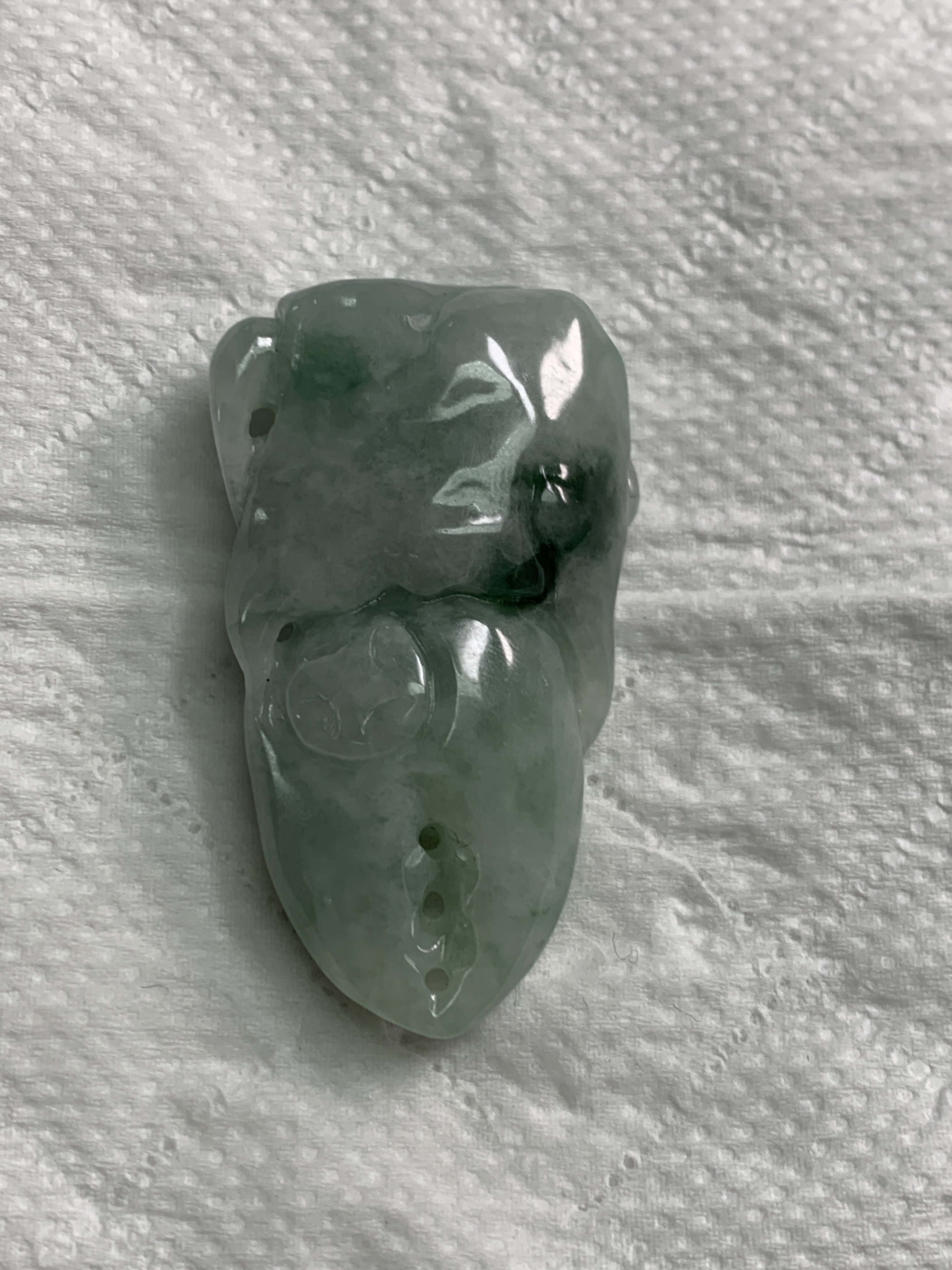 玉如军意翡翠珠宝