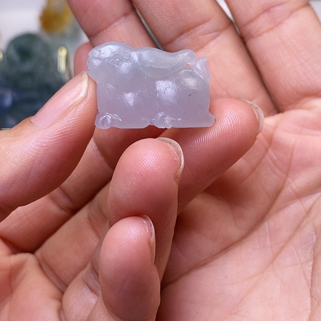 定制翡翠未镶嵌吊坠