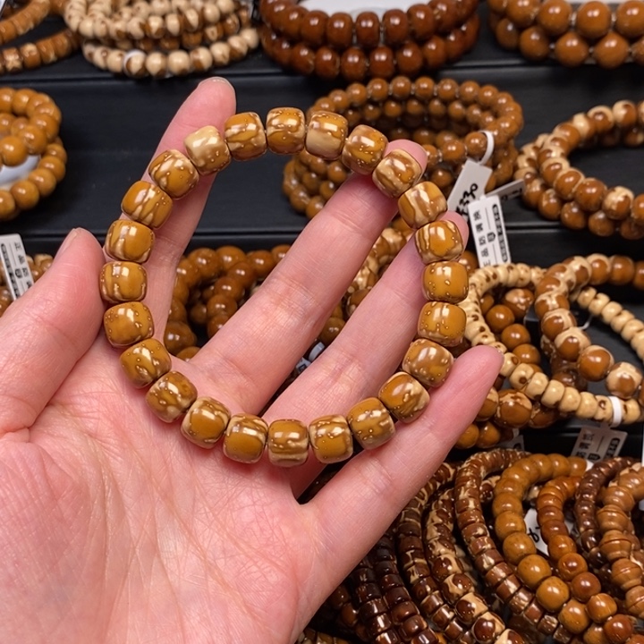 黑***鹰手串紫金鼠实心蛇纹花皮老型尺寸10.4