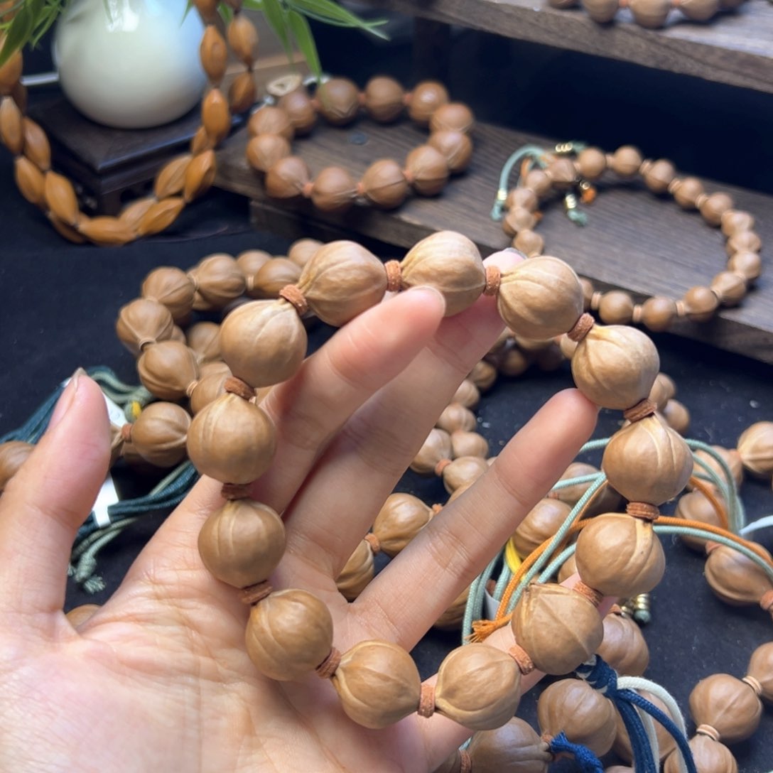 手串橄榄核雾*18