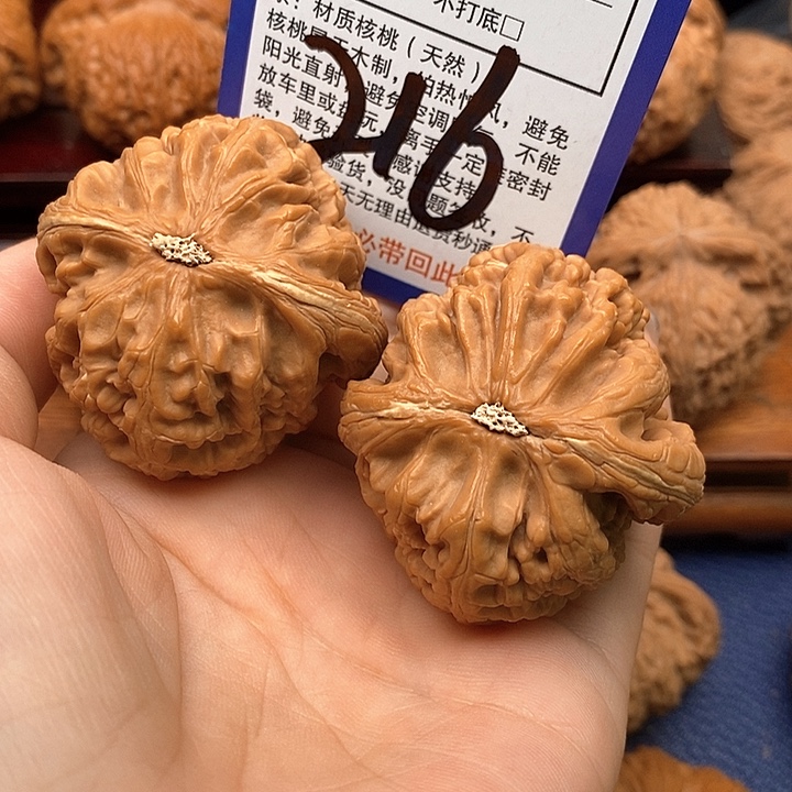 我***游吊坠桃核红锦鲤46尺