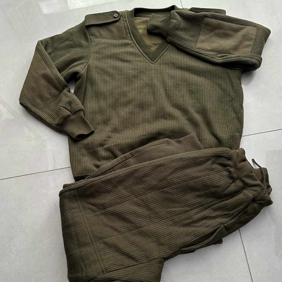 003绒衣绒裤套装厂家随机发货