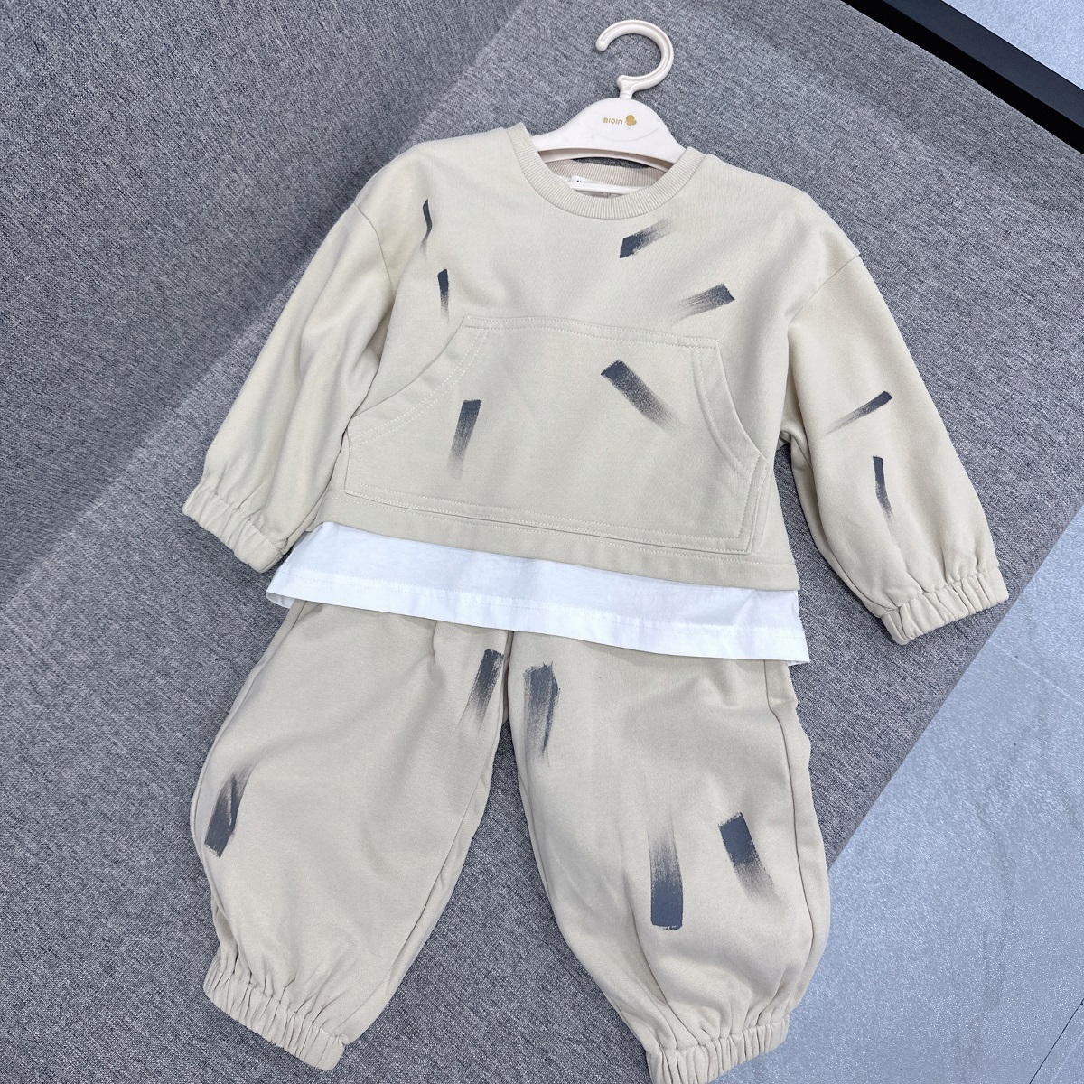 初柒宝贝-【厚里】春款韩版时尚休闲套装-5CT115