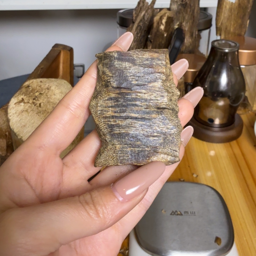 沉香绿奇颗粒香13克