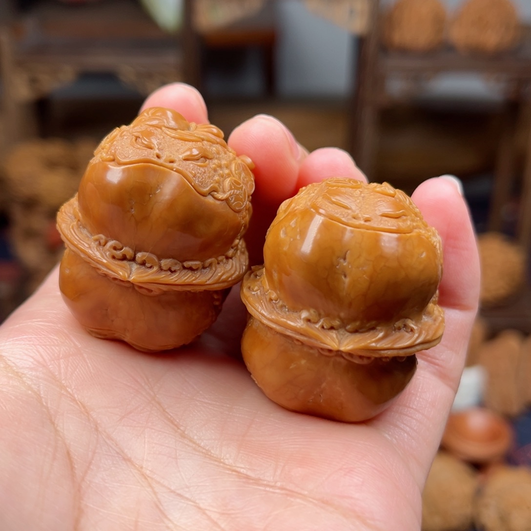 核桃把件好*A111111111111111