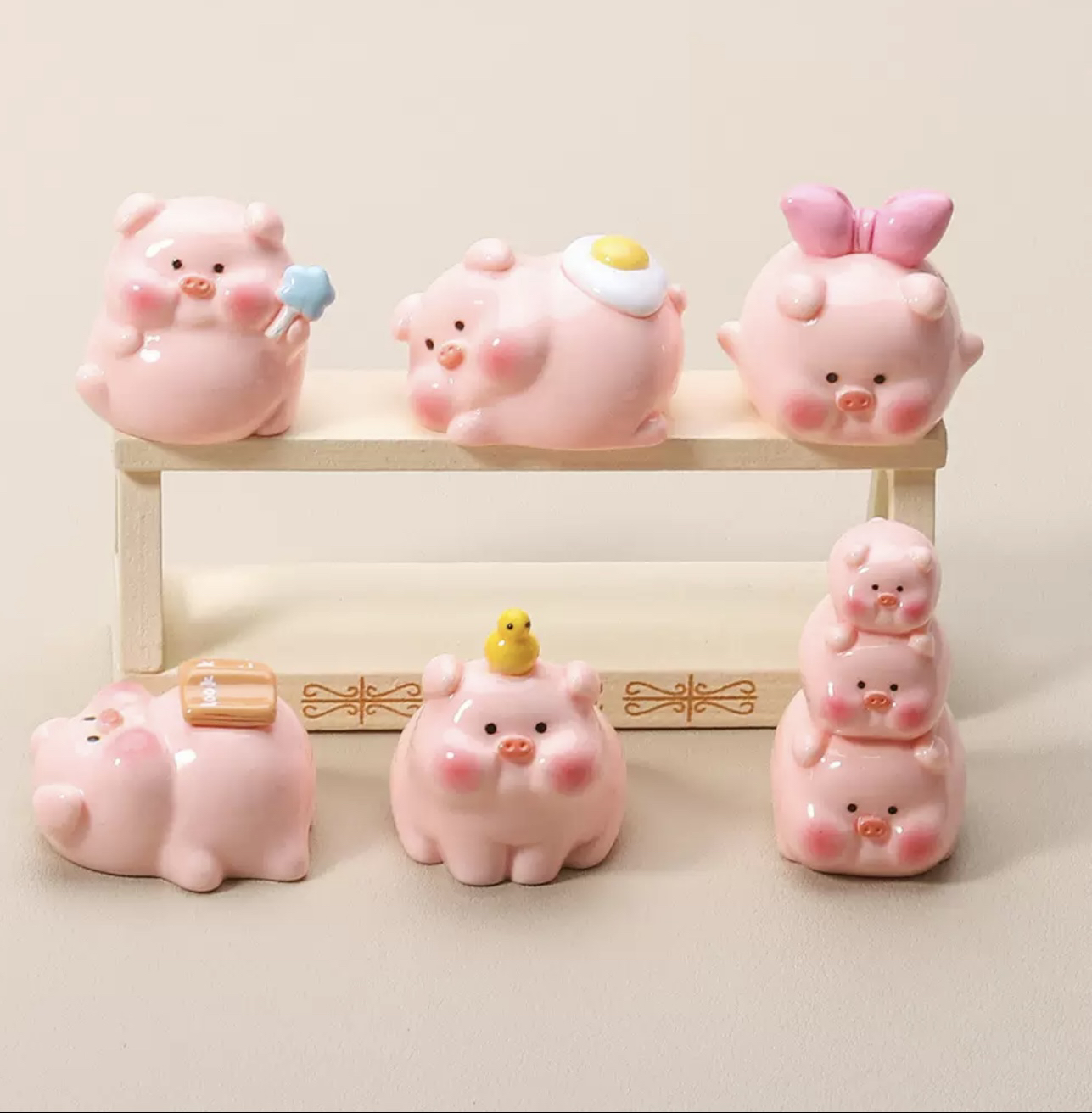 （九宫格）【猪】你快乐实色高透树脂可爱摆件车载摆件