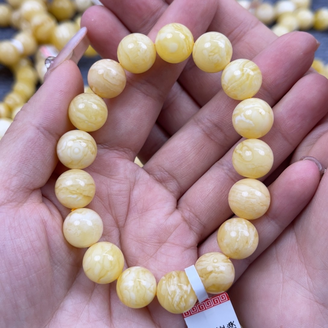 琥珀裸石未镶嵌尺寸12