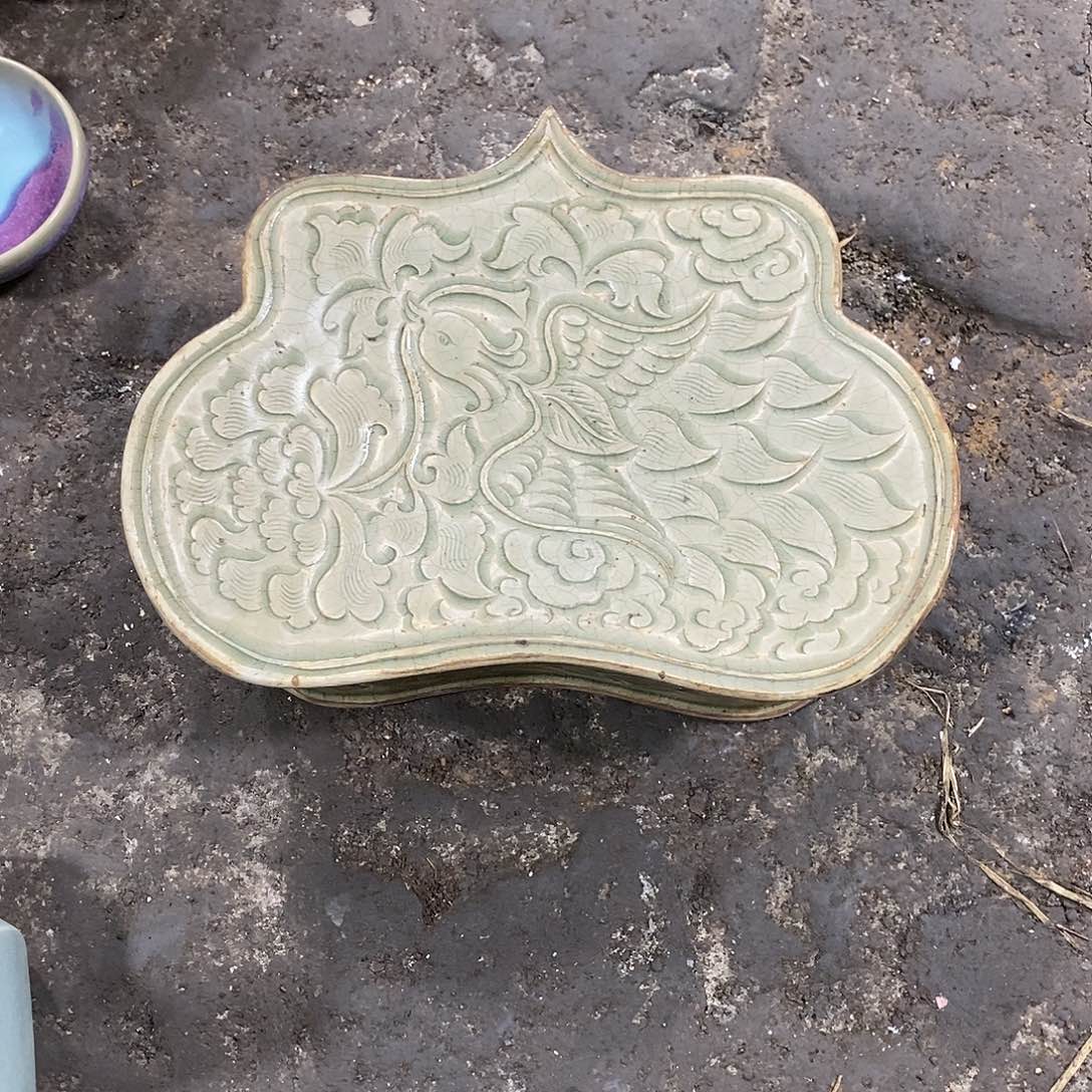 黑***地摆件瓷器瓷器瓷器