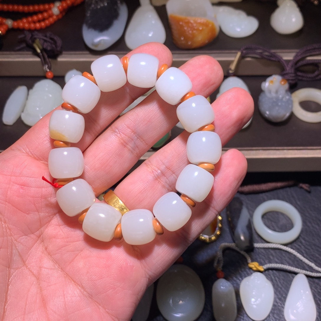 阿***9和田玉未镶嵌挂件