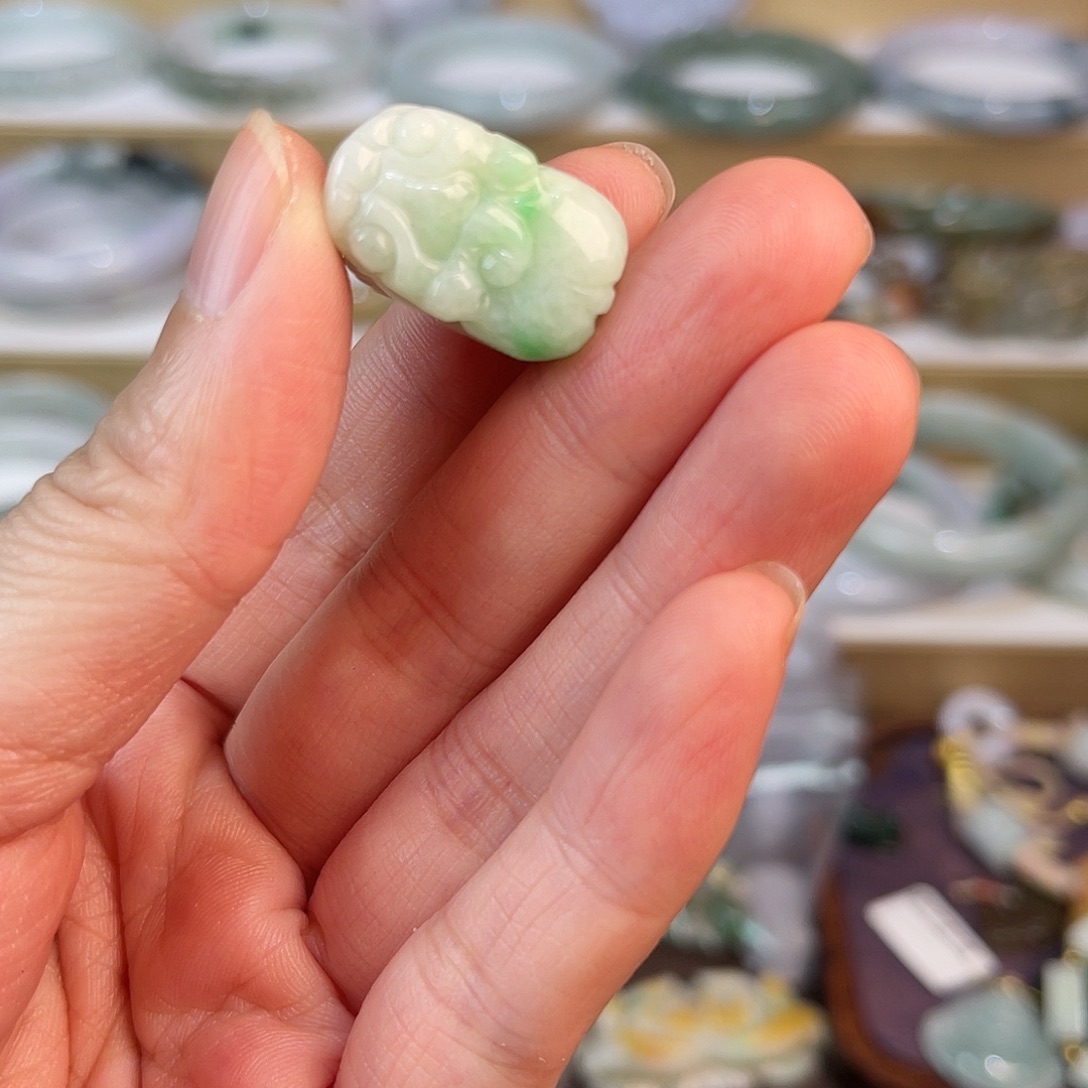 翡翠未镶嵌手链手链
