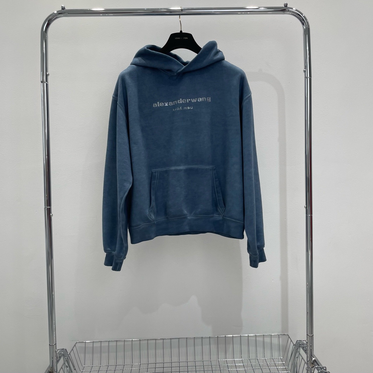 alexander wang 水钻蓝色帽衫 胸口logo 尺码s 成色试穿 yy00210