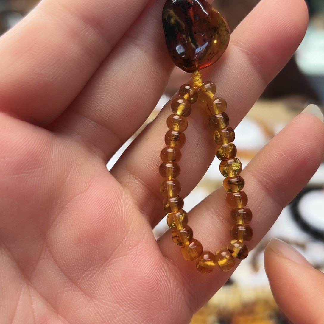 琥珀未镶嵌裸石大