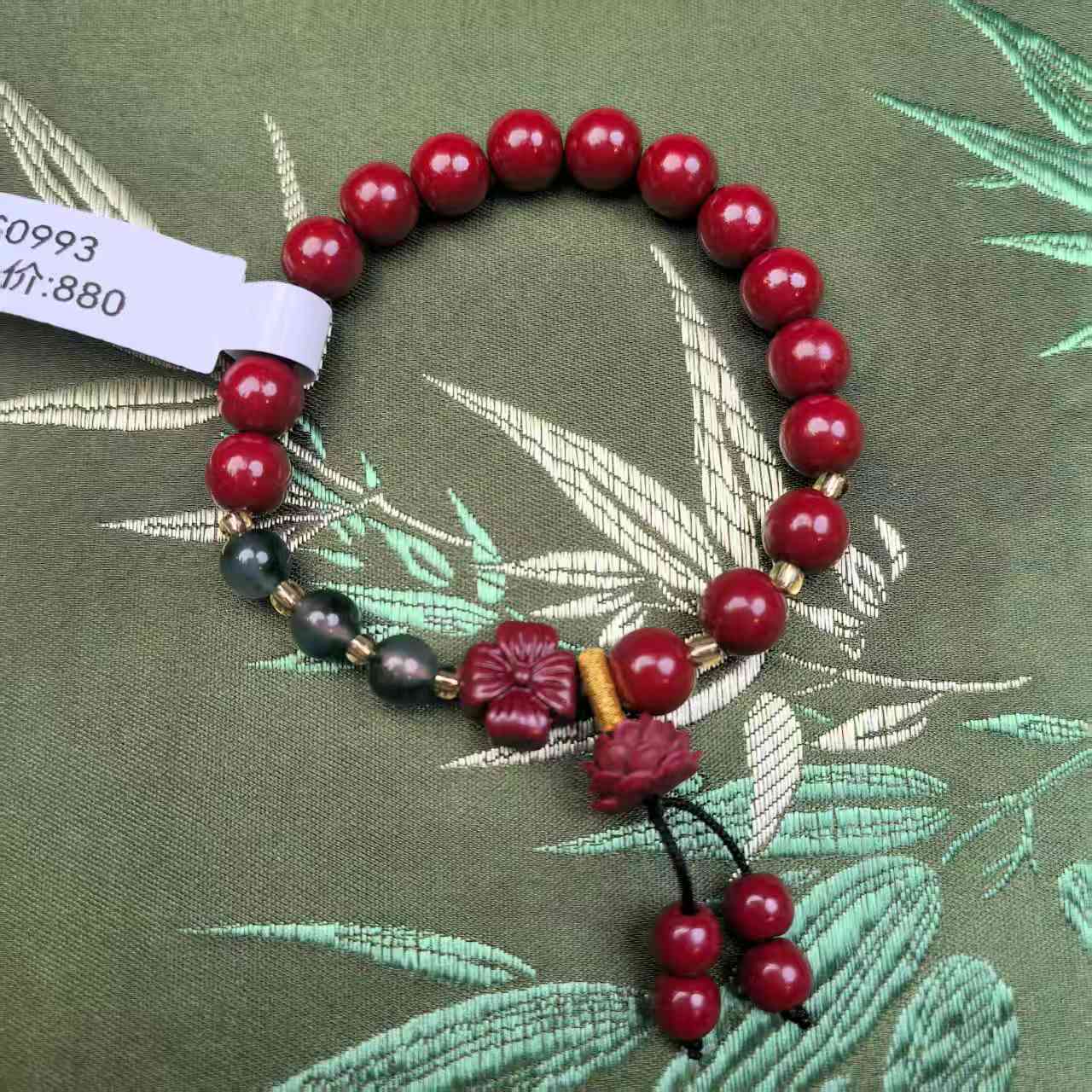 含辰砂工艺品含辰砂工艺品朱砂单圈并蒂花开手串（无礼盒）