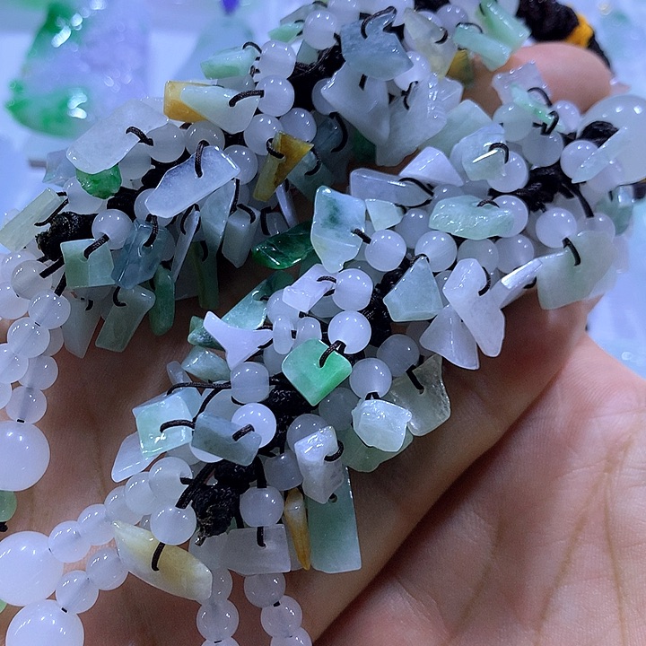 翡翠未镶嵌颈饰天然翡翠A货车挂多样性发货发其一