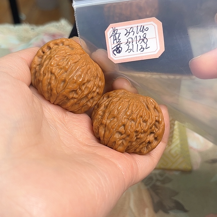 文玩核桃把件磨盘