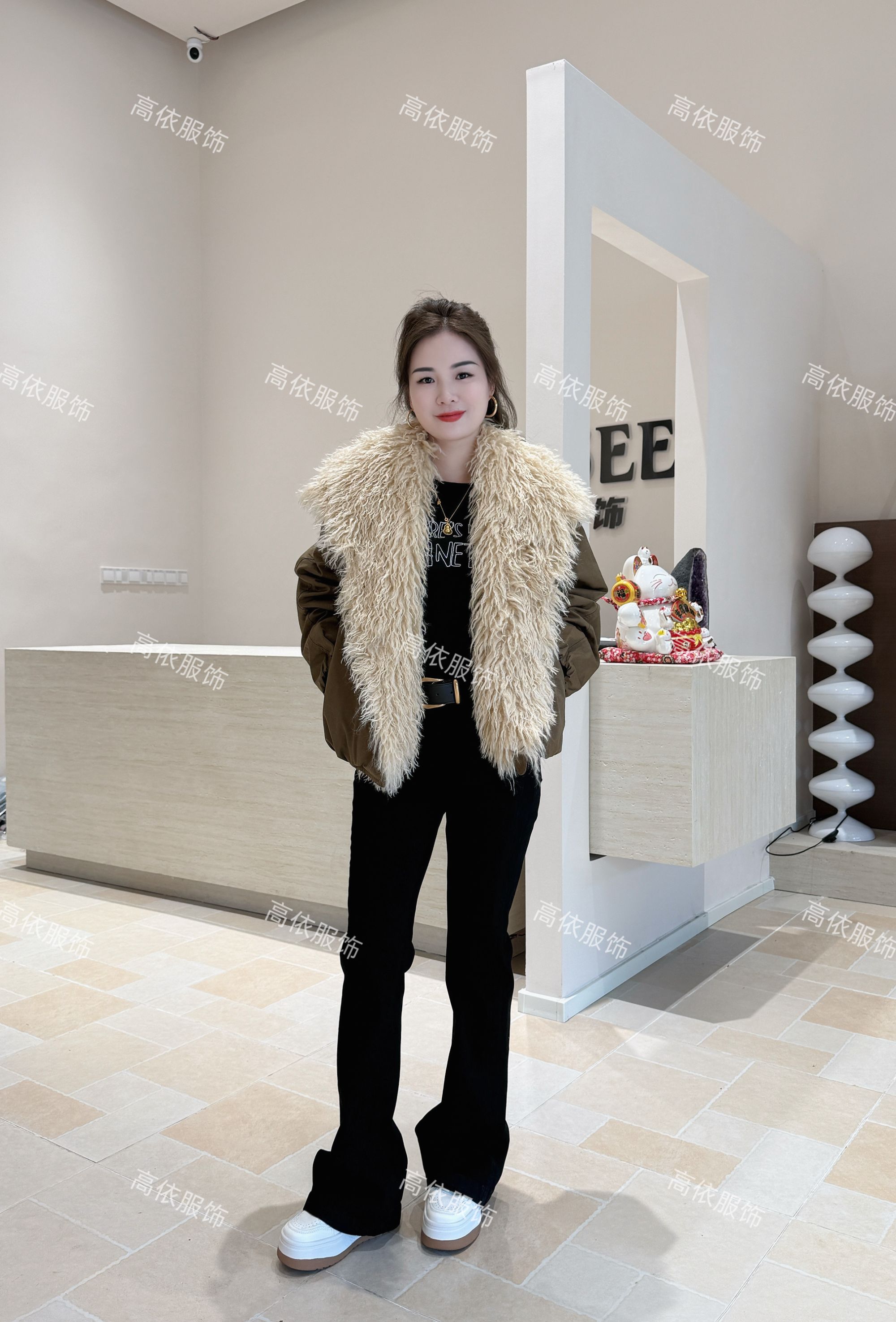 GY2127军绿色大毛领派克鹅绒外套