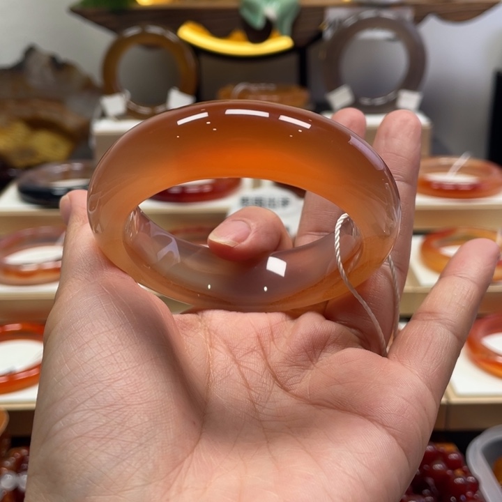 玛瑙/玉髓未镶嵌手镯