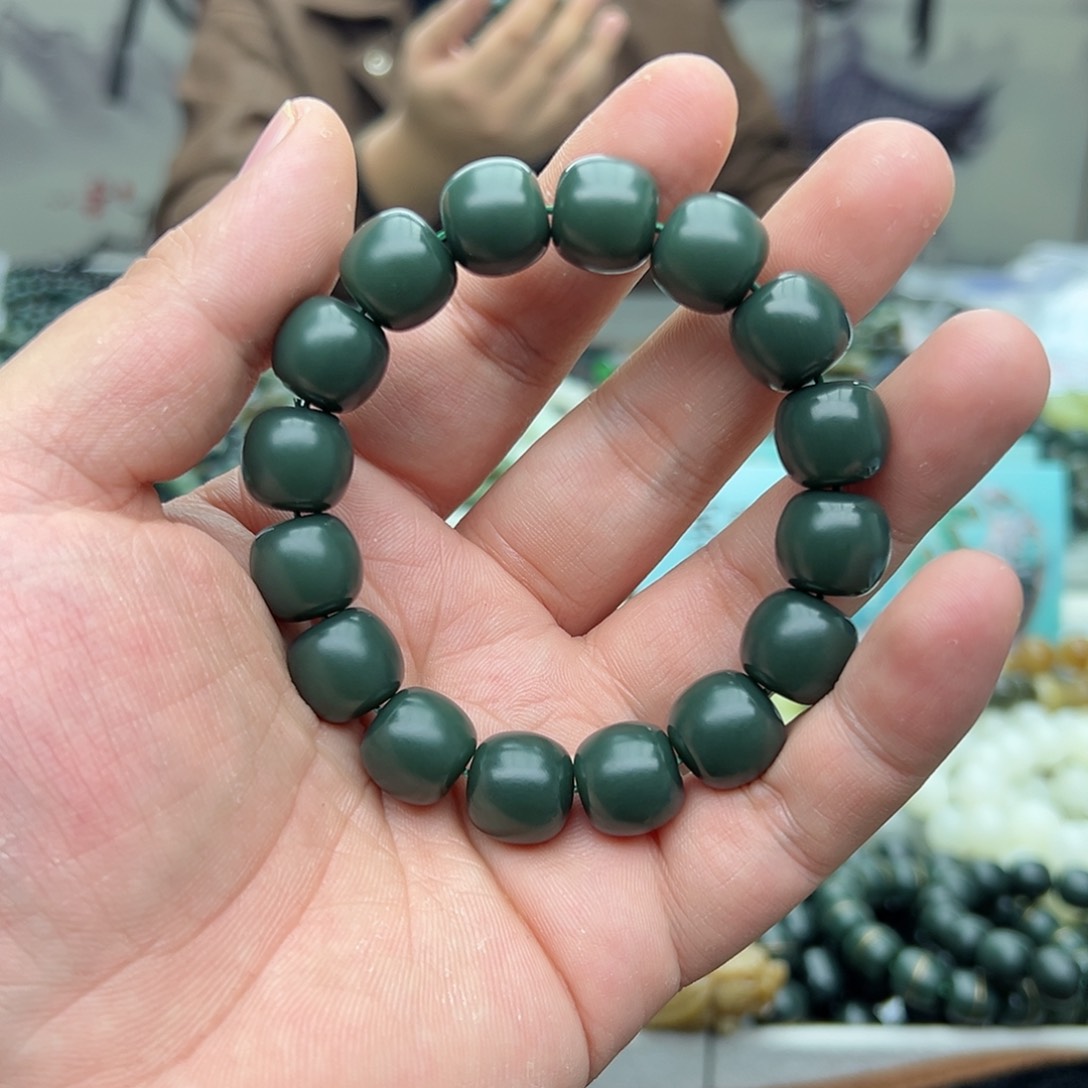 和田玉手链未镶嵌