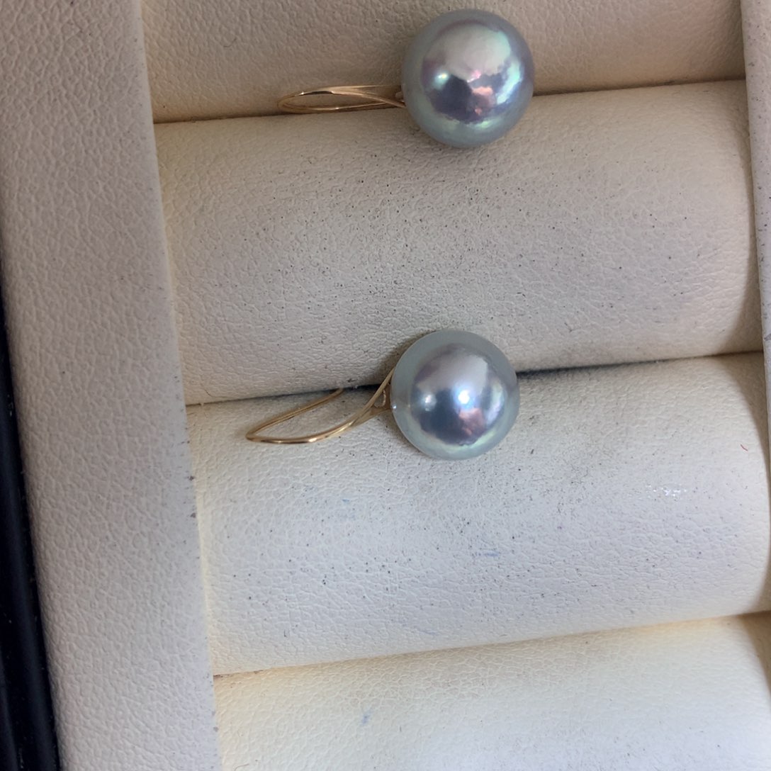 海水珍珠耳饰18K金镶嵌