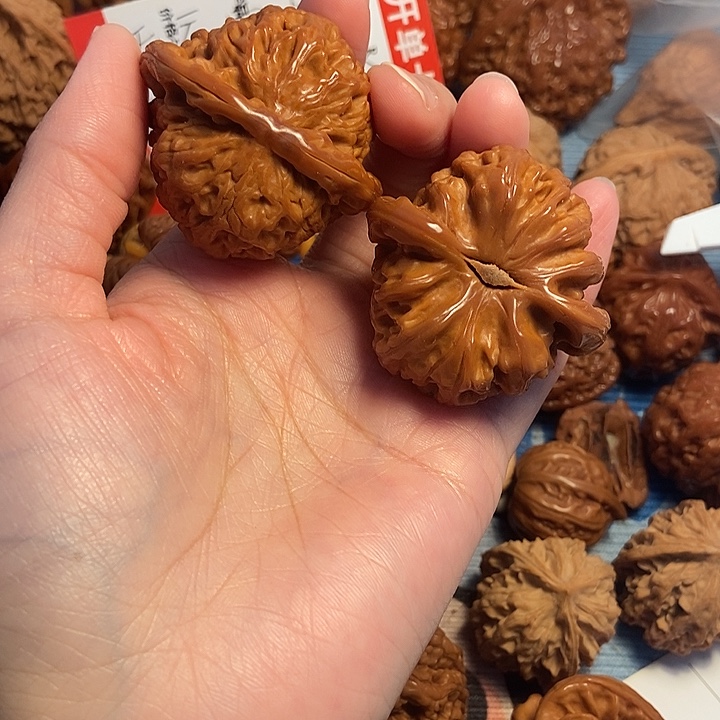 吊坠文玩核桃44白狮子