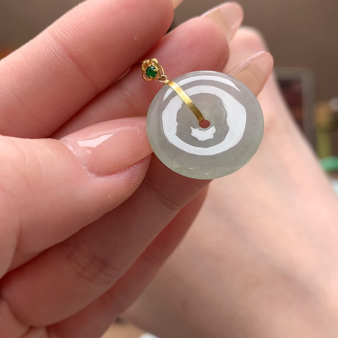 翡翠吊坠(不含链)18K金镶嵌