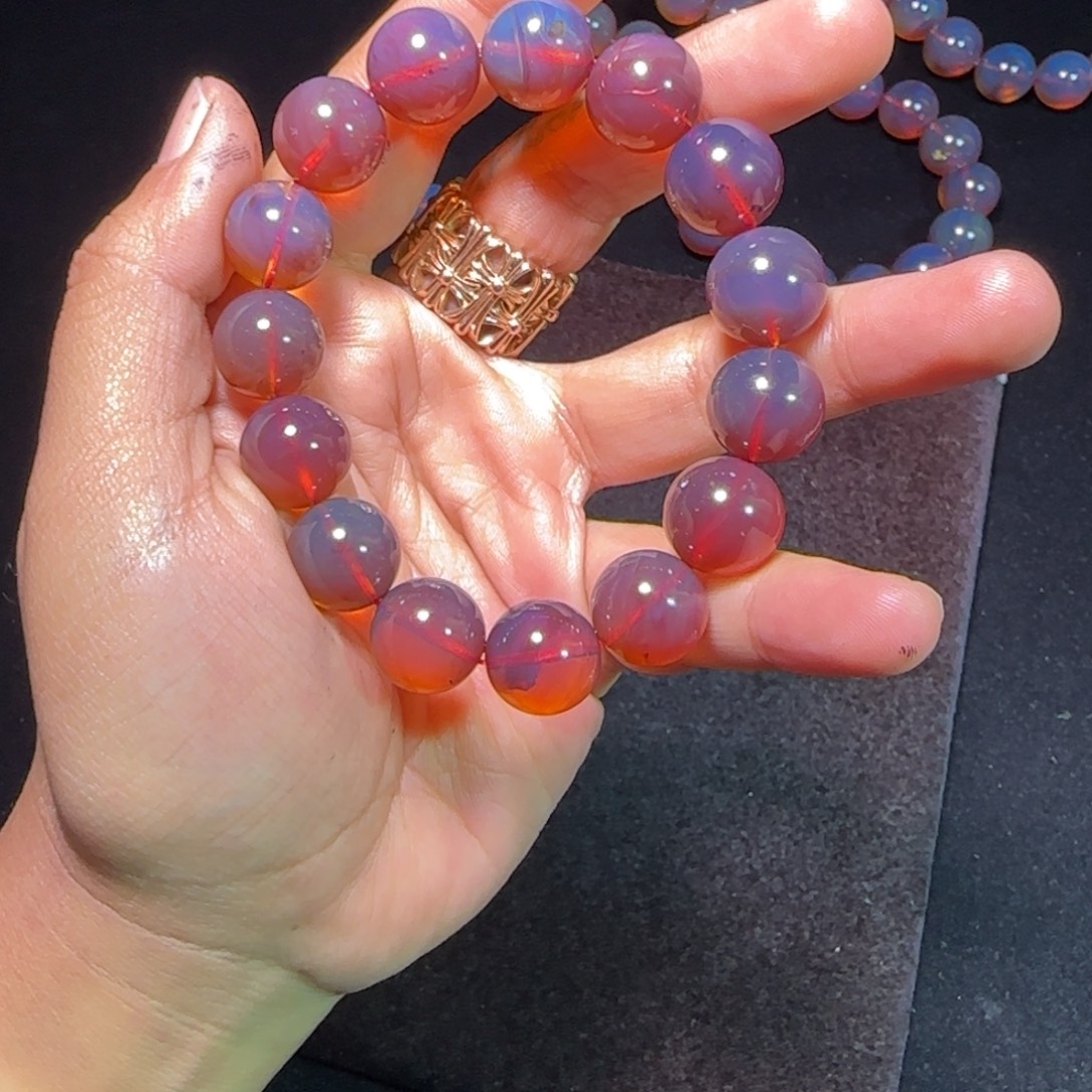 琥珀未镶嵌裸石琥珀