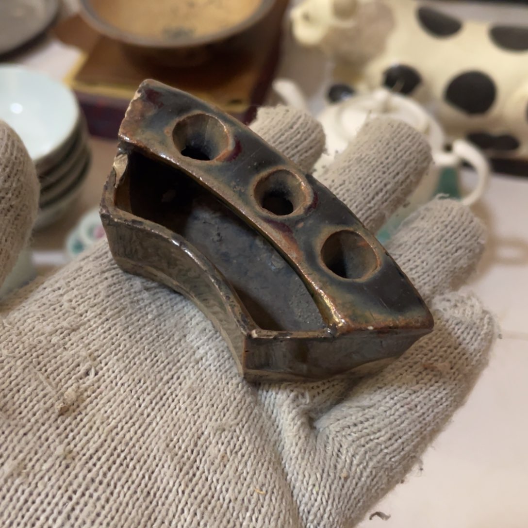 哈*米二手的瑕疵工艺品