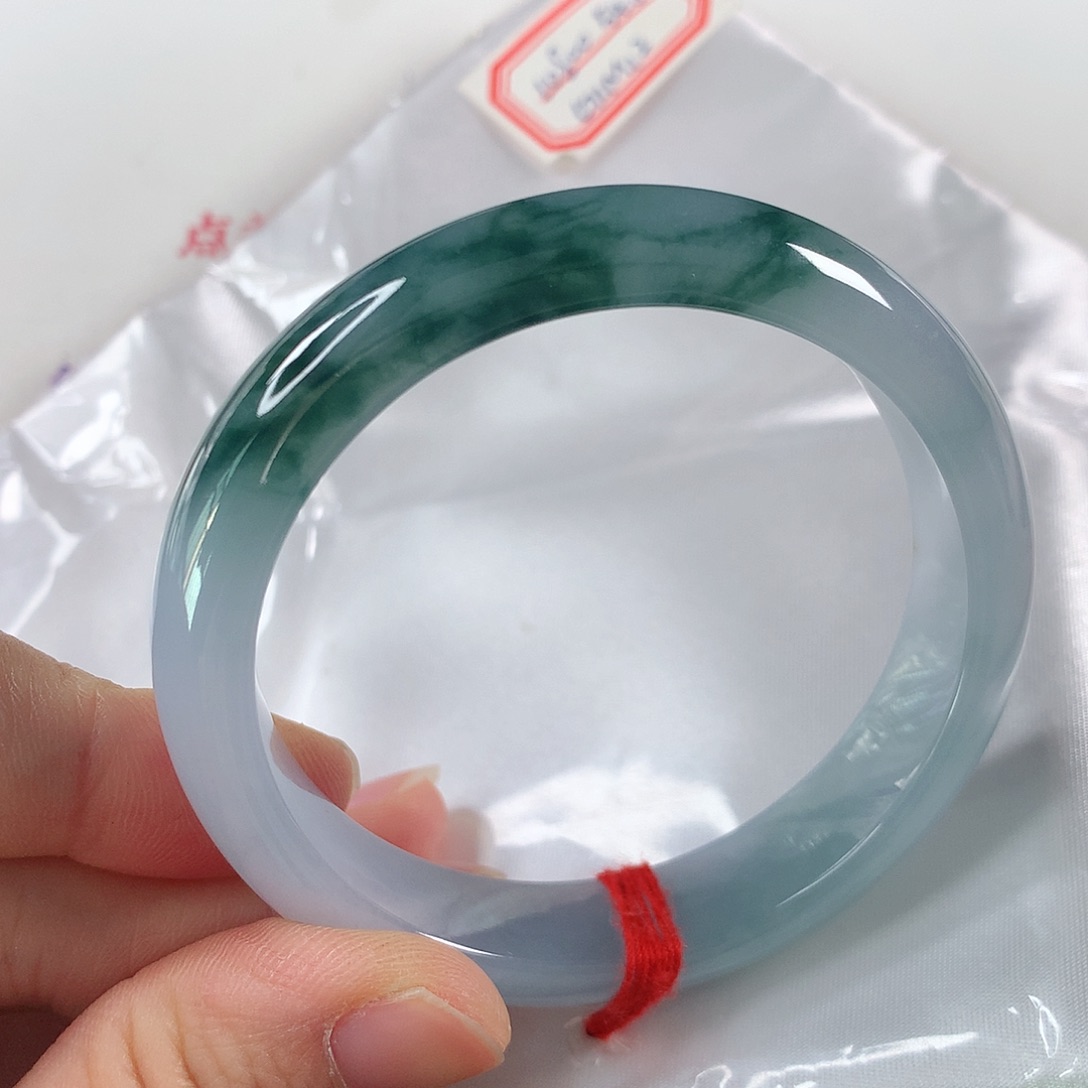 翡翠手镯未镶嵌①②⑥