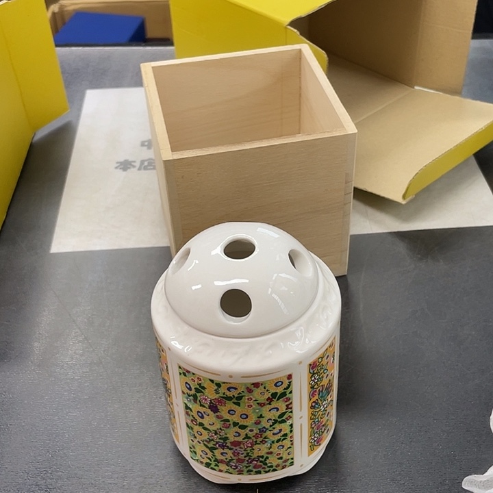 闻***6瓷片中古物品默认微瑕