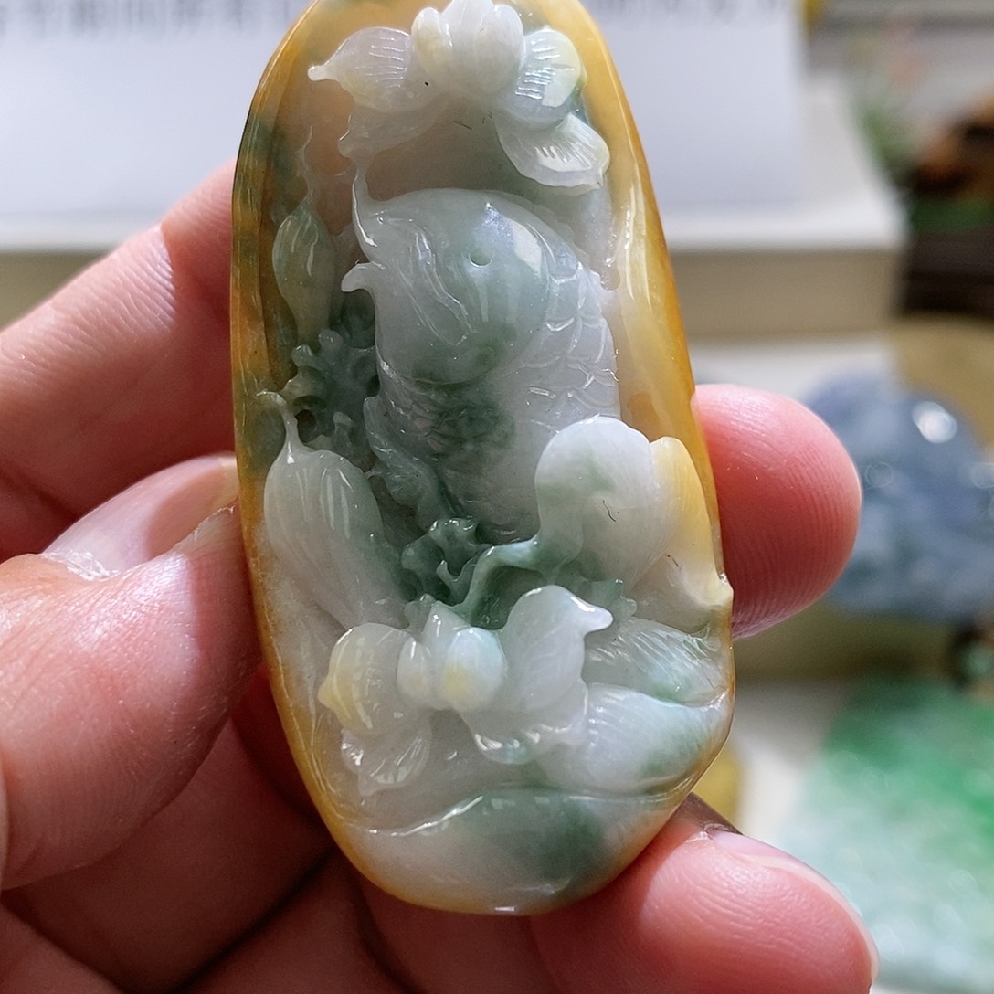 【闪购商品】翡翠颈饰未镶嵌1111111111111