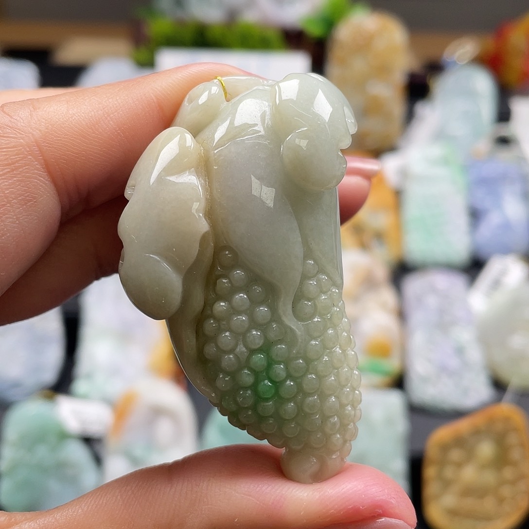 翡翠吊坠(不含链)未镶嵌