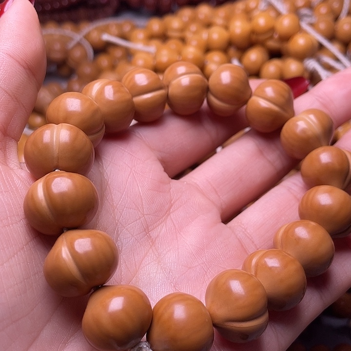 咭***阿手串猴头核桃17尺寸镜面柯基屁桃手持全品无暇