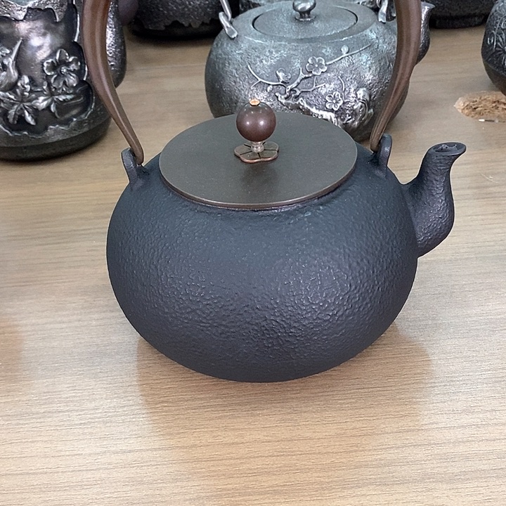 1宝珠生铁壶1200毫升纯手工打造