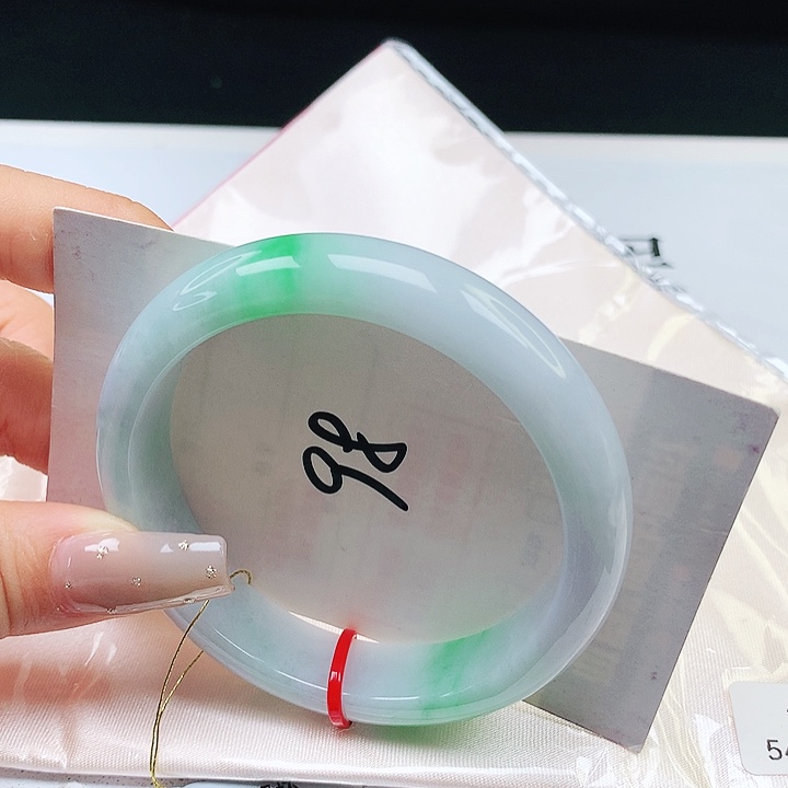 翡翠手镯未镶嵌54+正圈