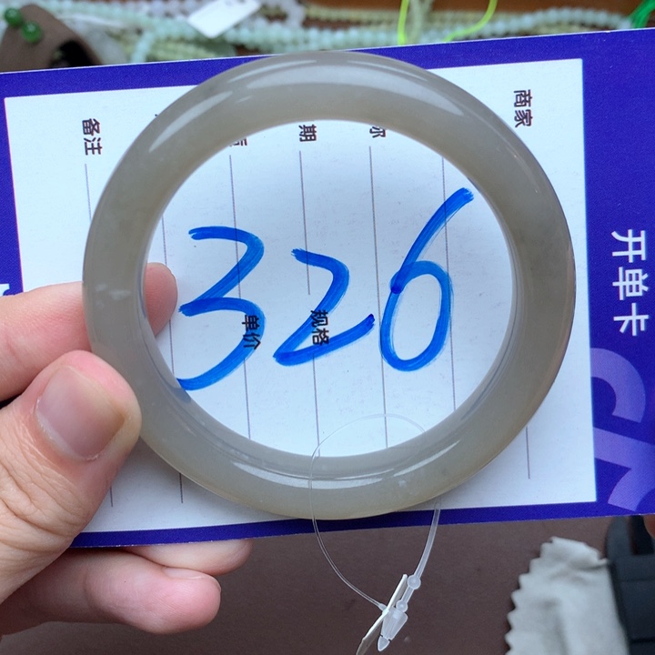 未镶嵌手镯和田玉57