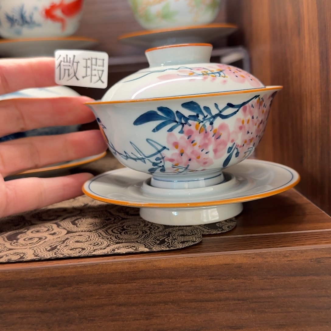 釉下手绘茶具微瑕