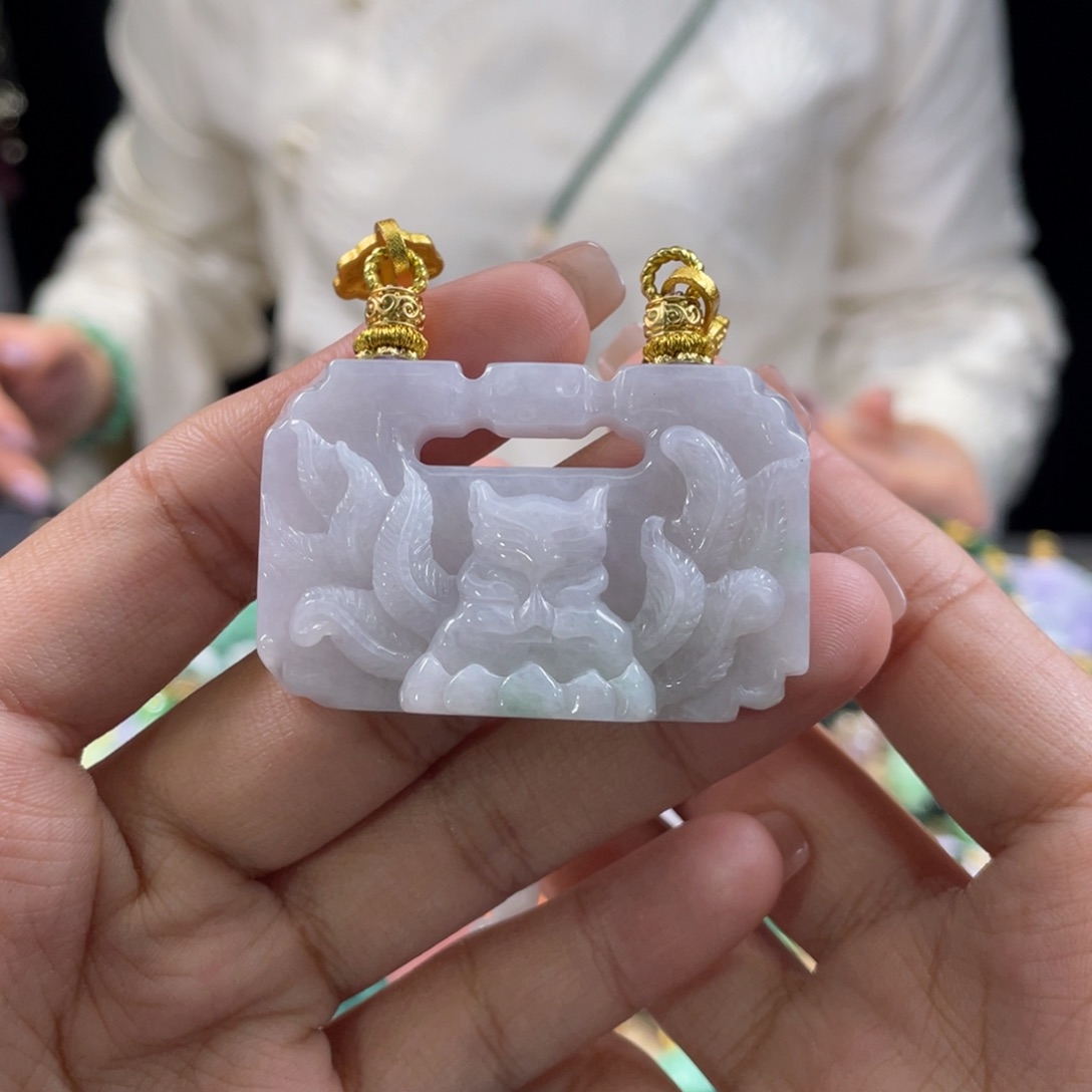 翡翠颈饰未镶嵌代编织