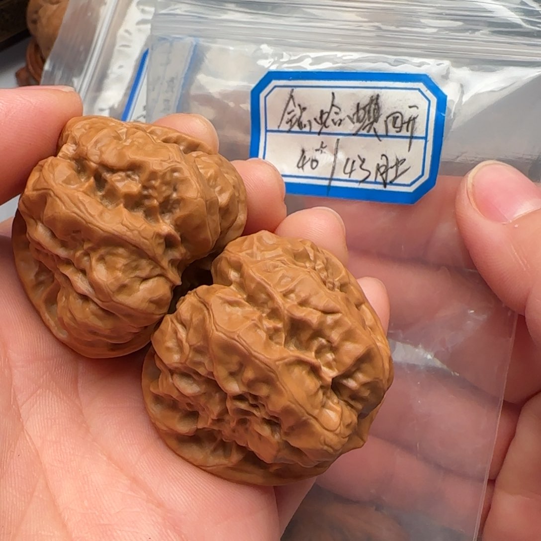 文玩核桃把件发发发