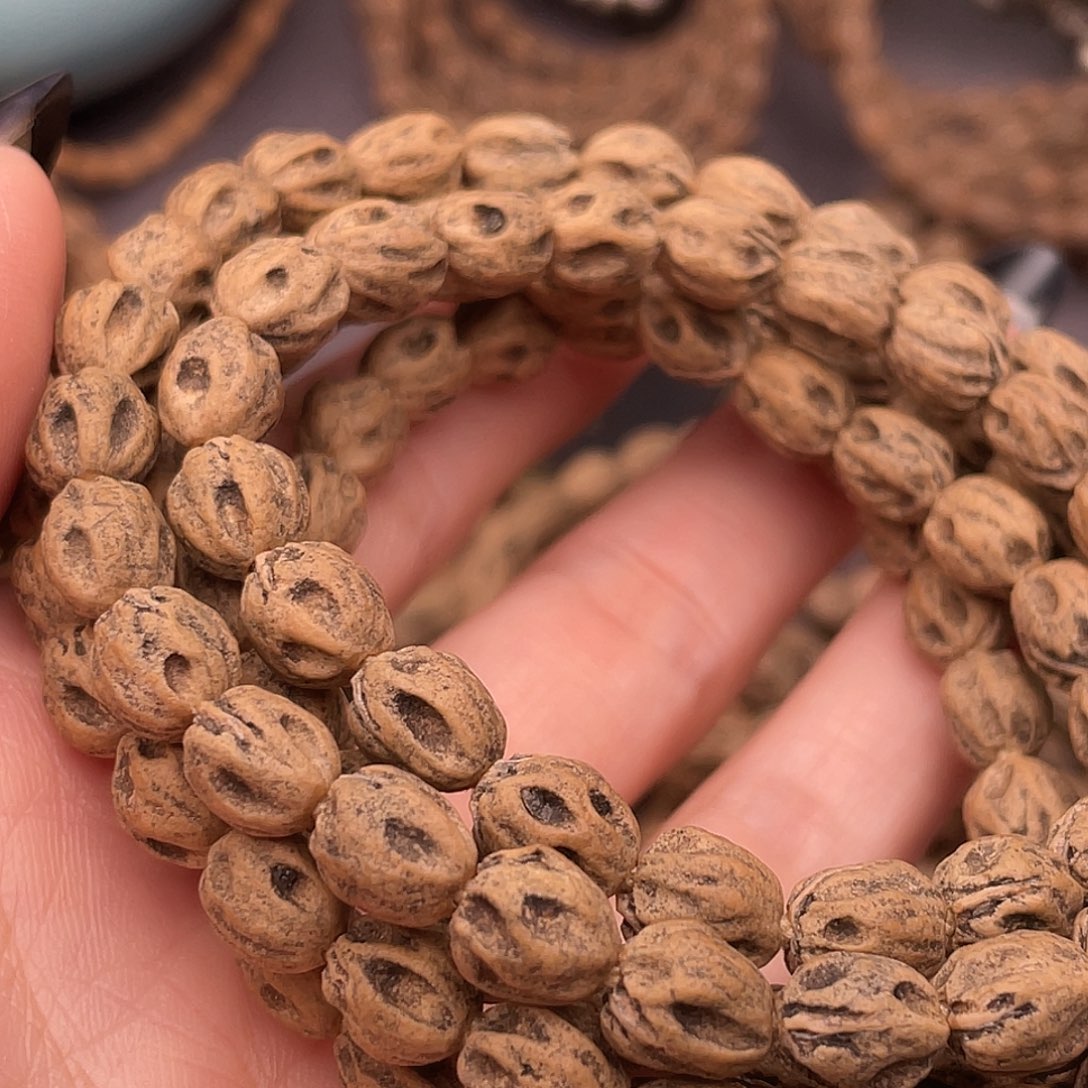 泰***山柏香籽/百香籽把件