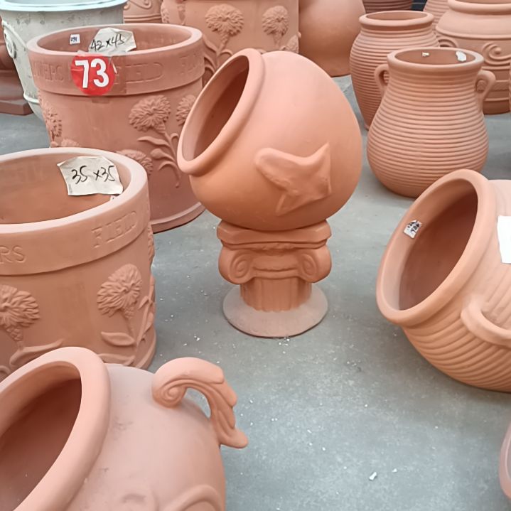 红陶A****?红陶透气吸水性花盆