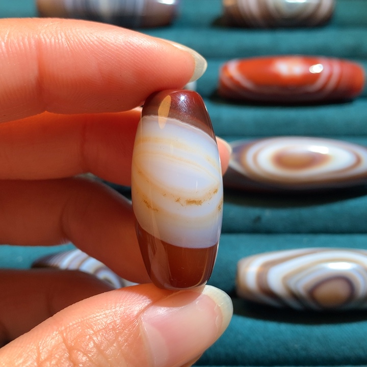 未镶嵌玛瑙/玉髓珠宝奇石