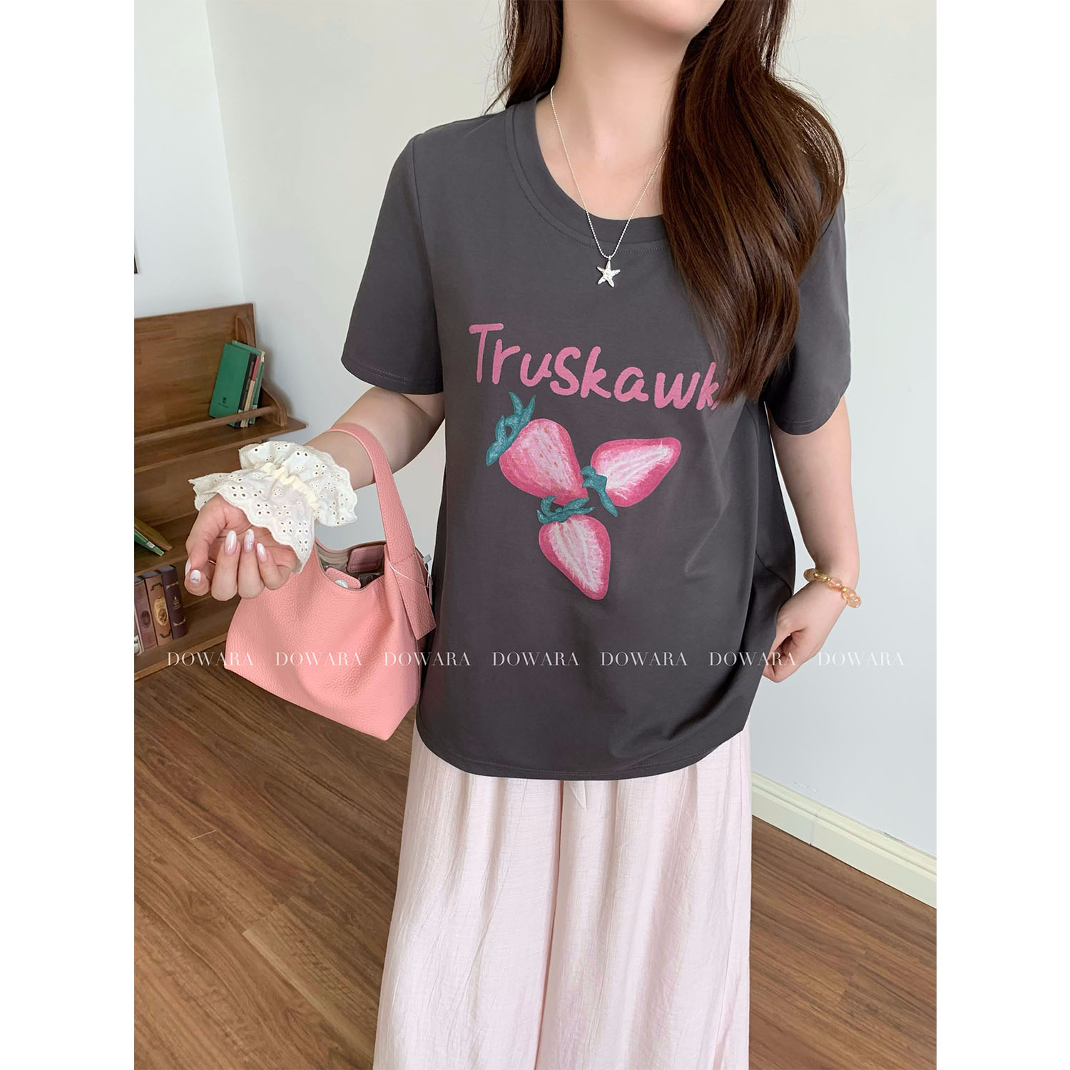 现货8388X大婉酱千千微胖定制【草莓T】 宽松显瘦上衣夏季休闲T恤女