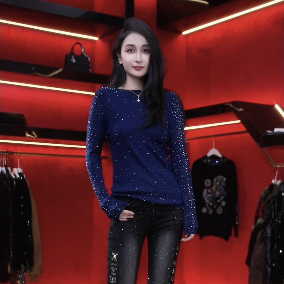 秋冬爆款圆领时尚满钻修身显瘦打底衫A470