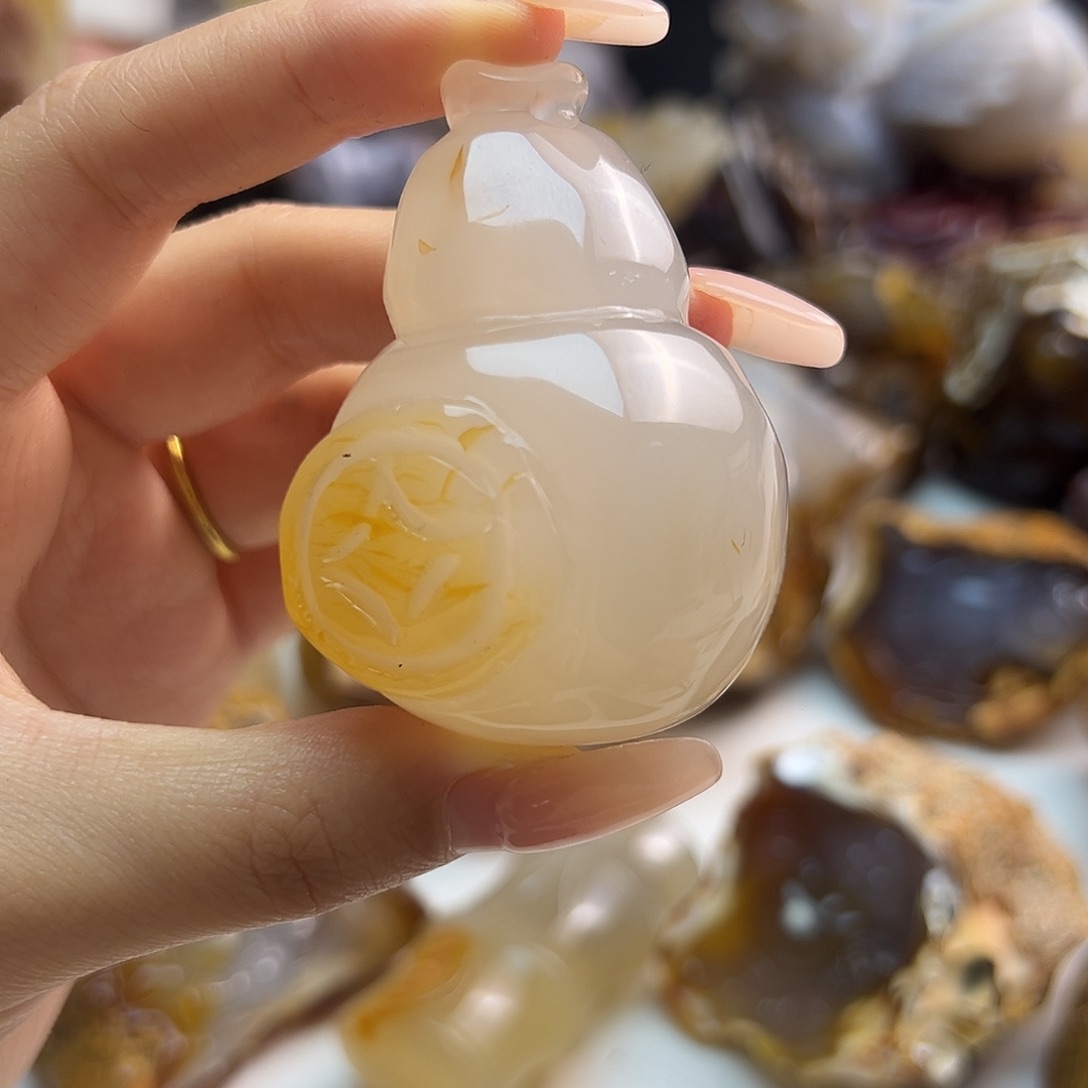 玛瑙/玉髓未镶嵌颈饰