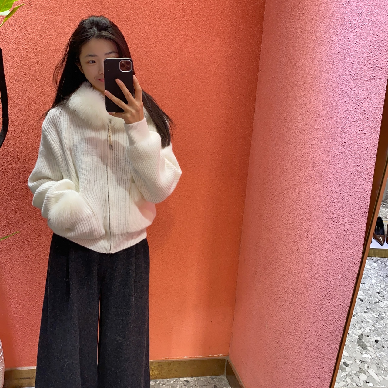 （默茗服装）温柔系毛领针织开衫