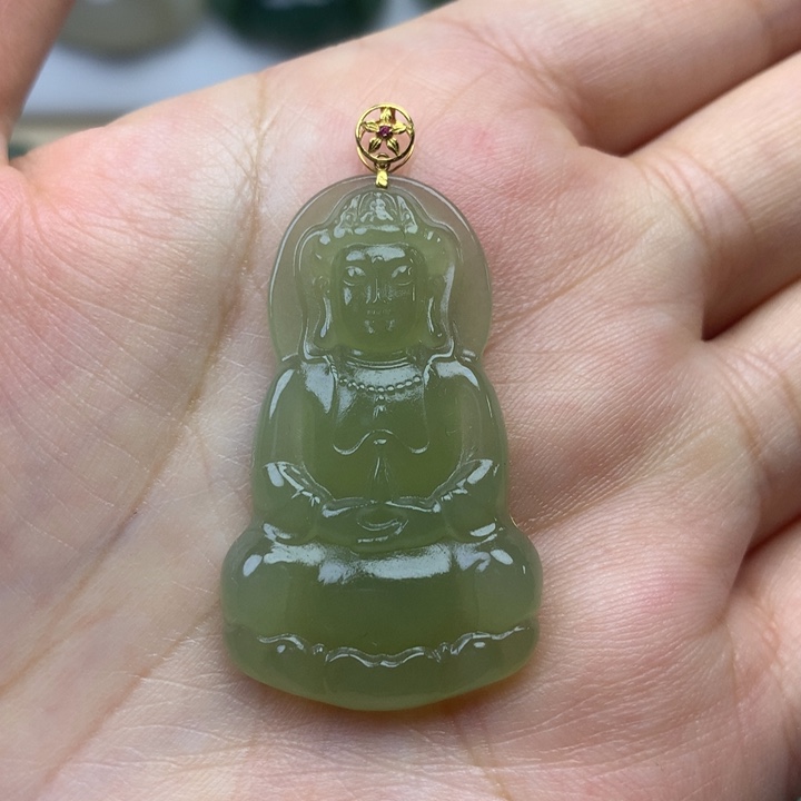 和田玉颈饰18K金镶嵌