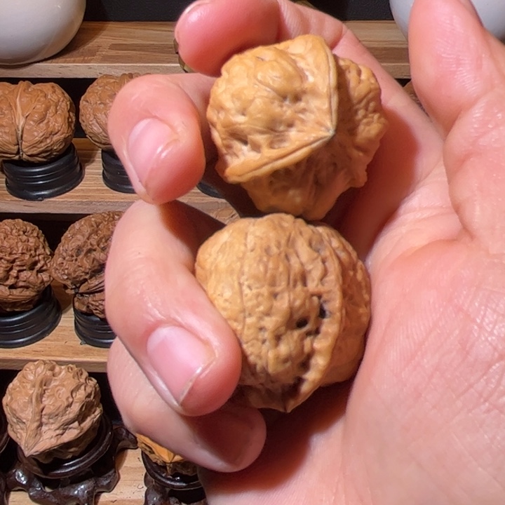 文玩核桃吊坠滇西11