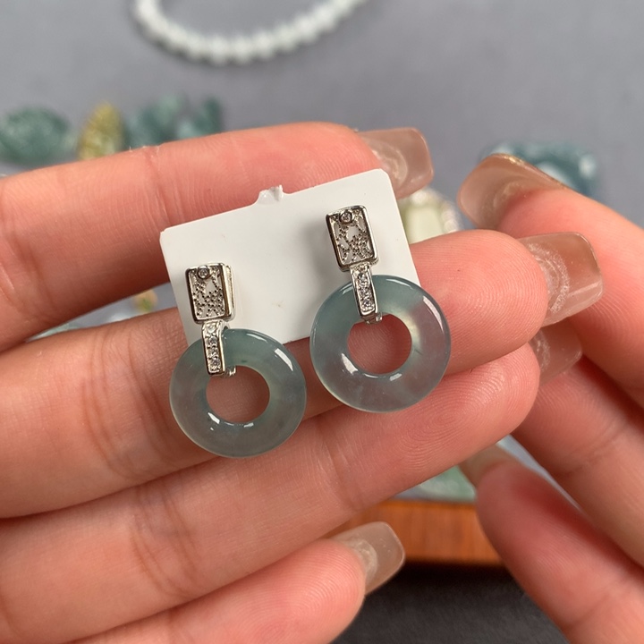 翡翠颈饰银S925镶嵌甜甜圈