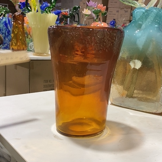 琉璃花瓶高20厘米口径13厘米